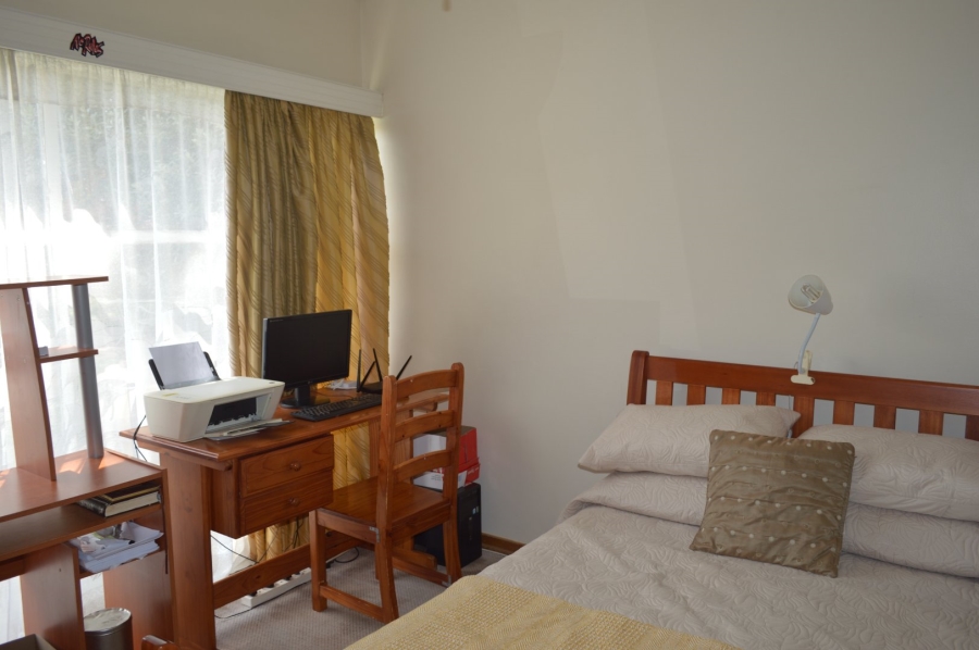 3 Bedroom Property for Sale in Flamwood North West